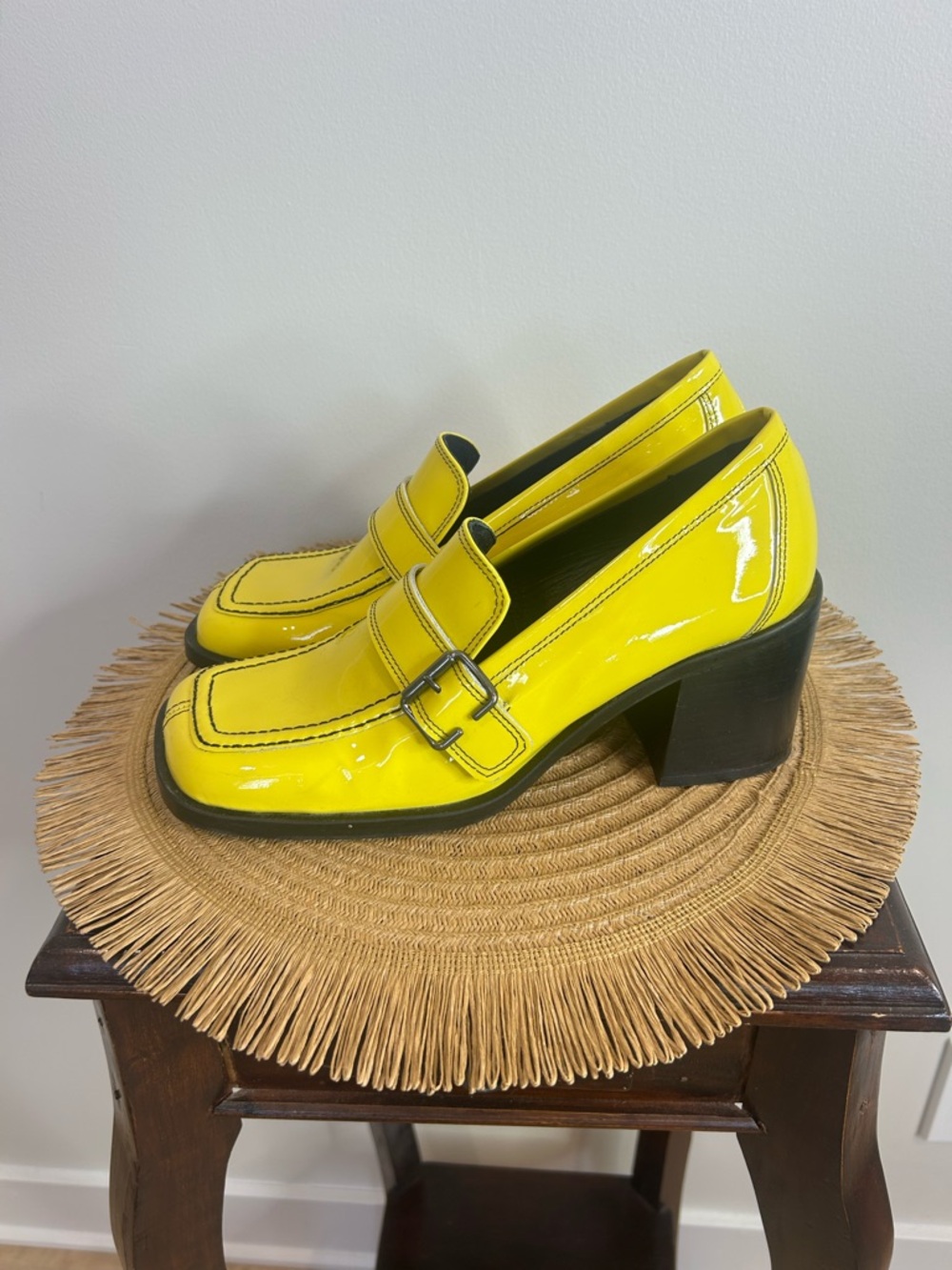 L'INTERVALLE Yellow Patent Buckle Block Heel Loafers❤️9 - Picture 12 of 15